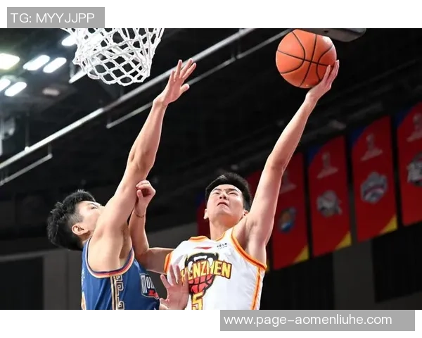 南京同曦对阵深圳篮球比赛直播全程回顾与精彩瞬间分析