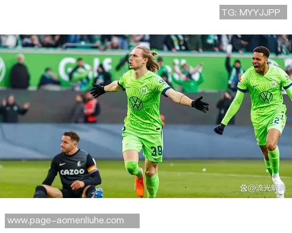 德甲焦点战汉诺威主场迎战弗赖堡双方争夺关键三分 德甲焦点战汉诺威主场迎战弗赖堡双方争夺关键三分